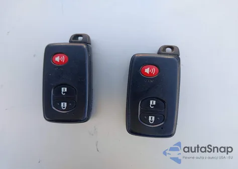 2013 Toyota Prius Five/Four/Three/Three Se/Two z USA, uszkodzony, nr VIN JTDKN3DU2D5578912